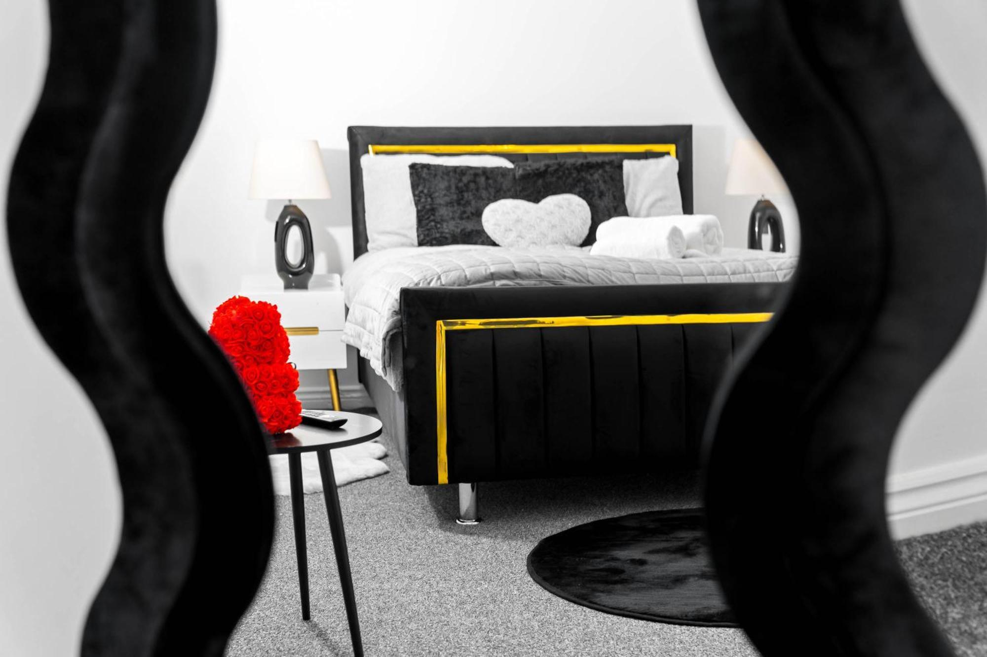 Harmony House 3 Bedroom New Build For Families, Contractors, Black Country Museum Sleeps 6 Типтон Экстерьер фото