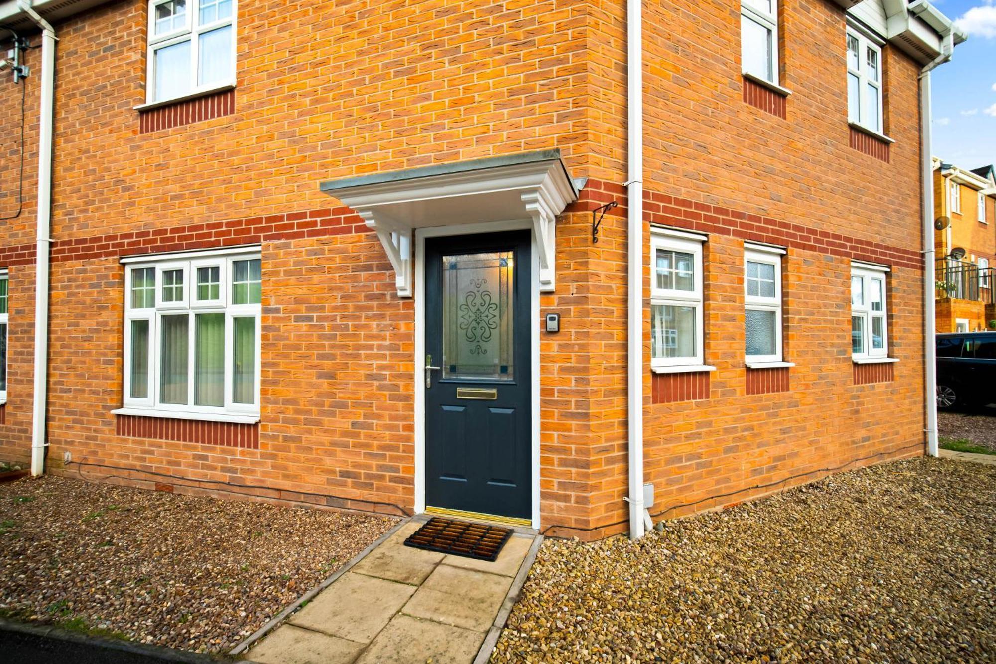 Harmony House 3 Bedroom New Build For Families, Contractors, Black Country Museum Sleeps 6 Типтон Экстерьер фото